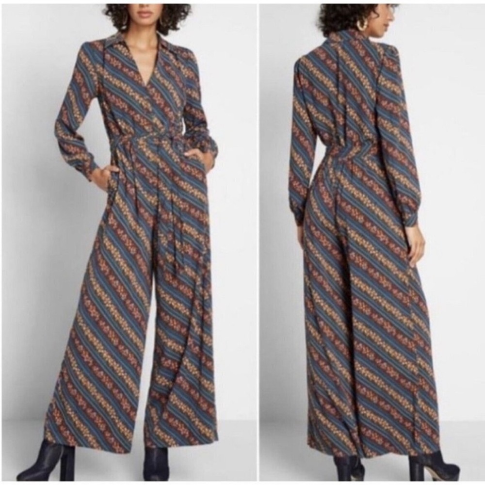 MODCLOTH// Everything and More Wide Leg Printed Jumpsuit